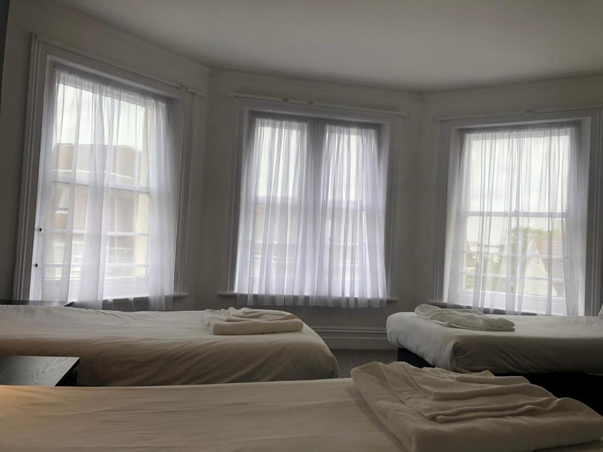 Capital One Hotel بورنماوث المظهر الخارجي الصورة