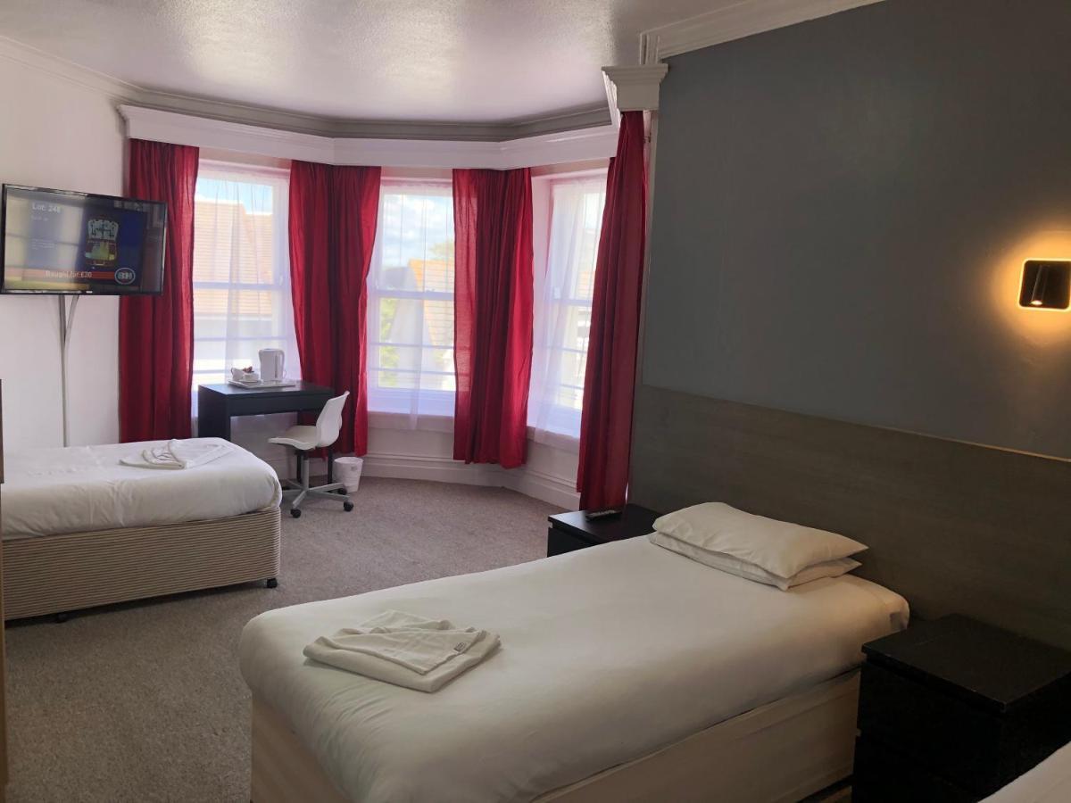 Capital One Hotel بورنماوث المظهر الخارجي الصورة