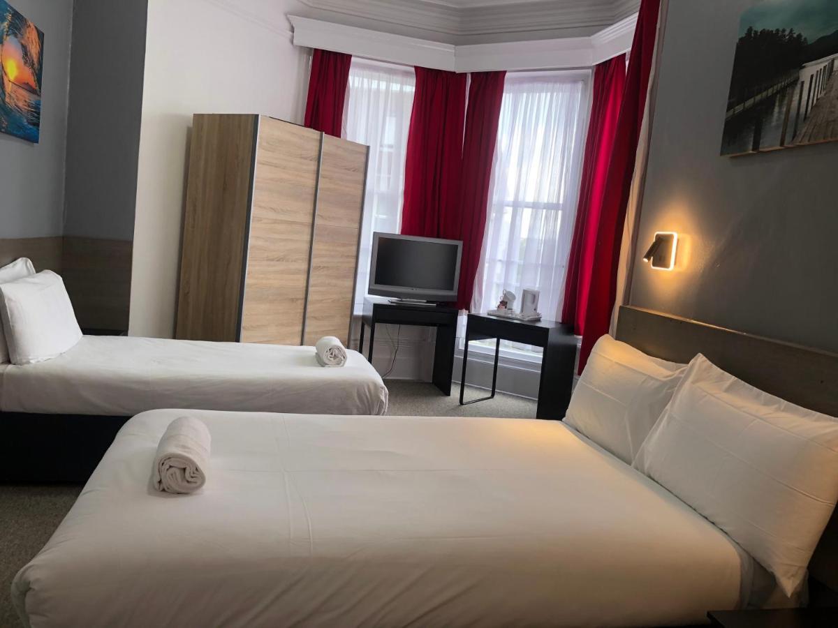 Capital One Hotel بورنماوث المظهر الخارجي الصورة